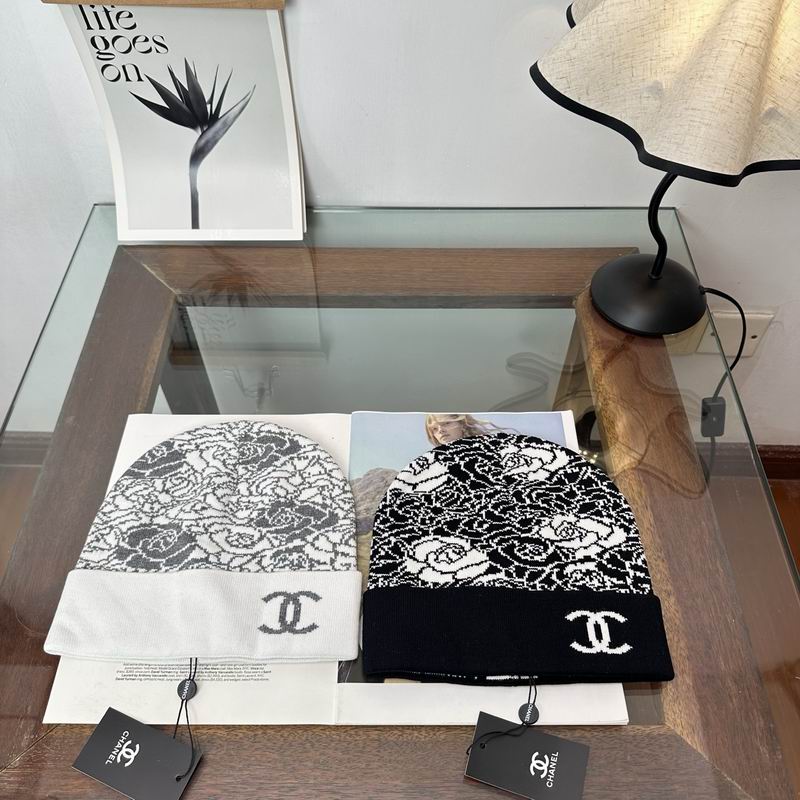 Chanel hat 082903